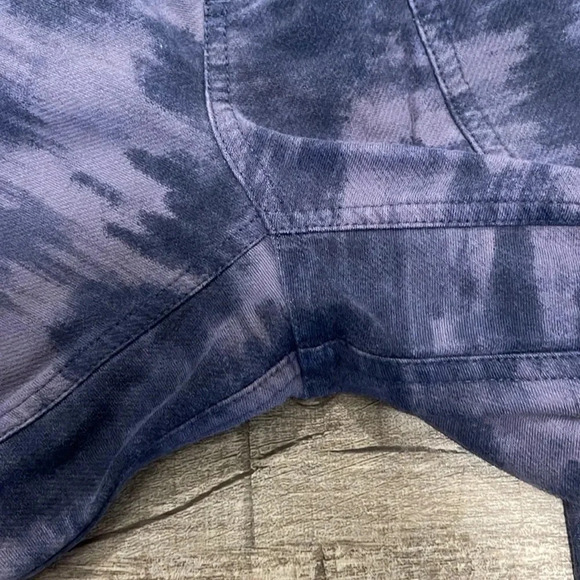 Athleta - Farallon Printed Drawstring Jogger - Size 6 - Tie Dye - Violet/Blue - Picture 9 of 10